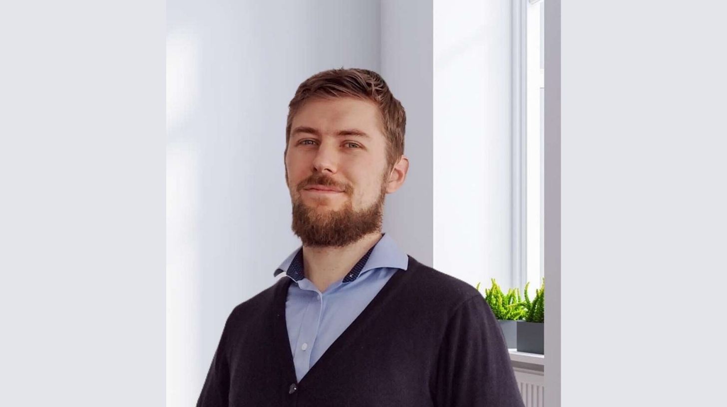 Pascal Mayer Hintergrund (55).jpg