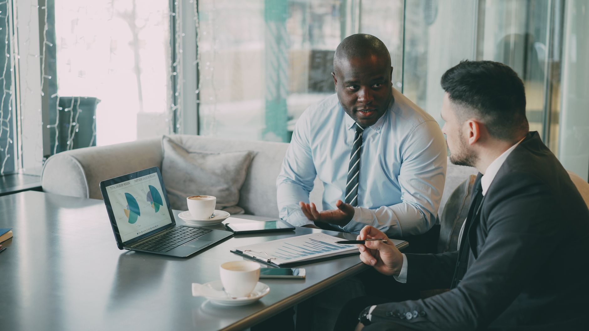 B2B Vertriebsexperte bei der professionellen Kundenberatung