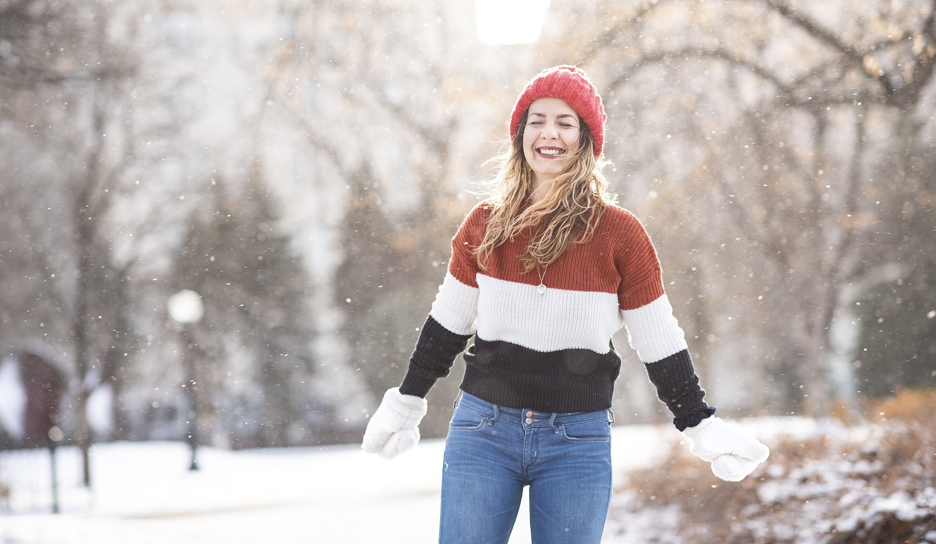 woman-4707545_1920.jpg