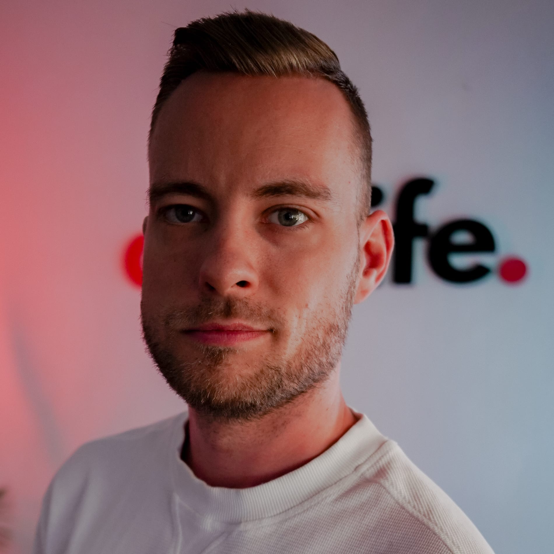 Philipp Walluks ClubLife.jpg