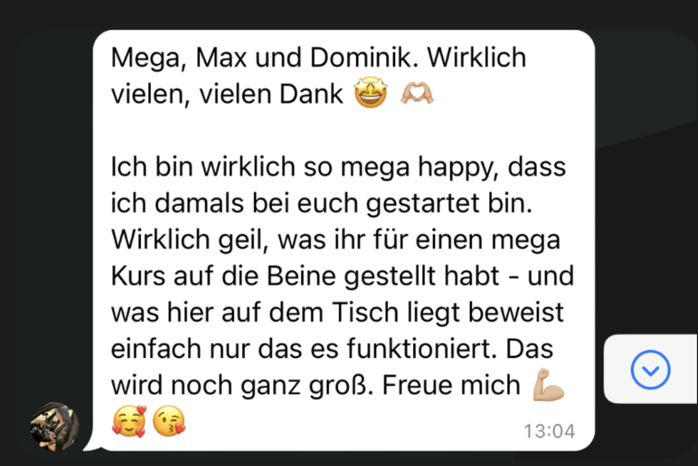 Nachricht einer Teilnehmerin: Sie ist froh, damals gestartet zu sein, und lobt den Kurs.