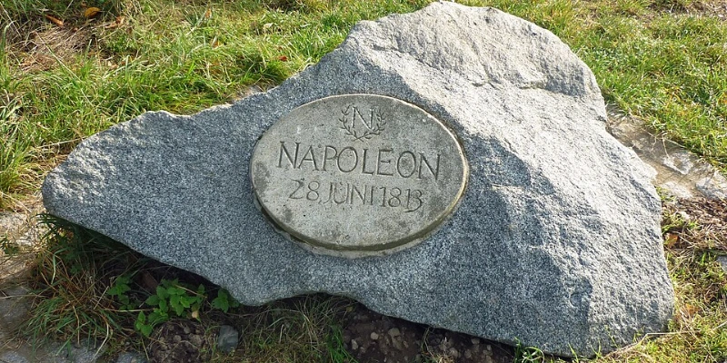 Der Napoleonstein in Dresden: Historisches Wahrzeichen und sein Einfluss auf Immobilienwerte