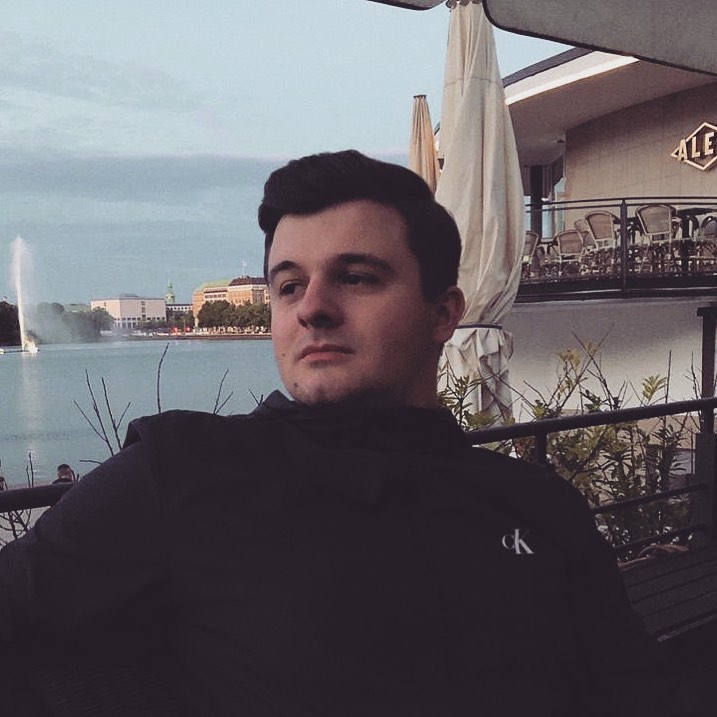 Alex.jpeg