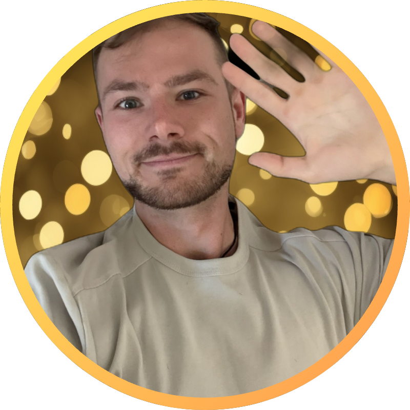 avatar-(ProfilePictureMaker.com) (17).png