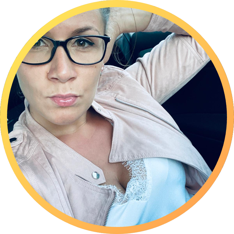 avatar-(ProfilePictureMaker.com) (26).png