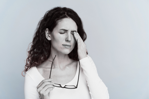 💤 Müdigkeit ab 40 verstehen – Was Dein Körper Dir eigentlich sagen will