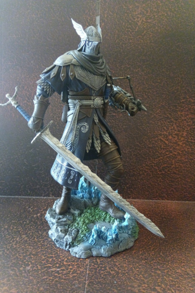 Ritter mit Schwert und Armbrust