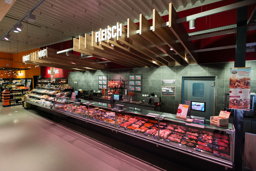 Edeka-Fuerstenberg-Haunetal-Frischetheke.jpg