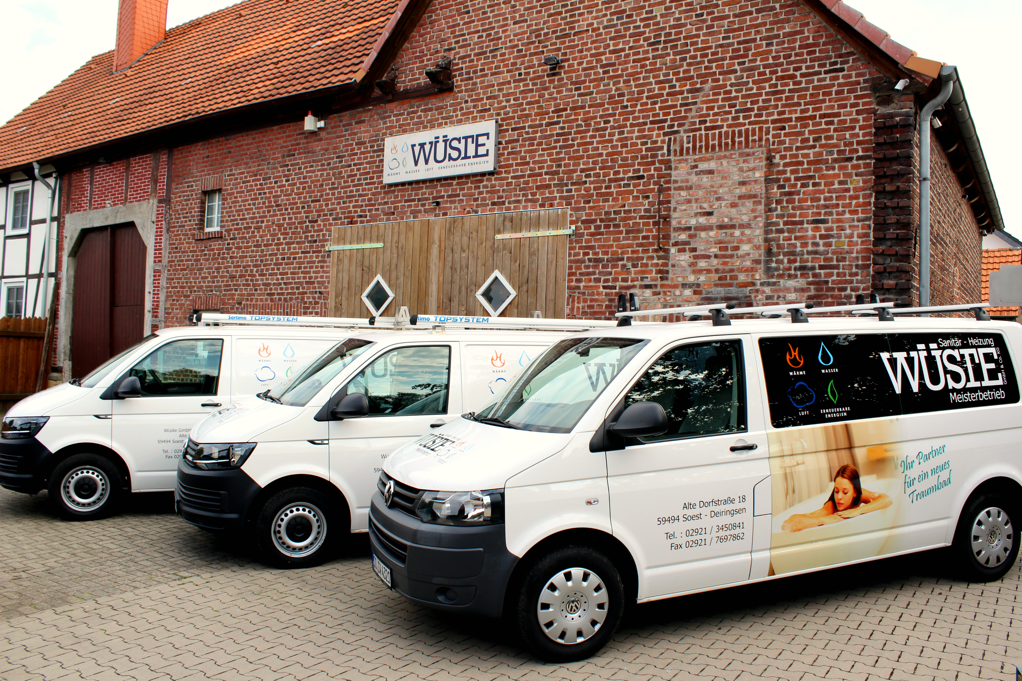 Bulli-bearbeitet02 Wüste GmbH & Co. KG.png