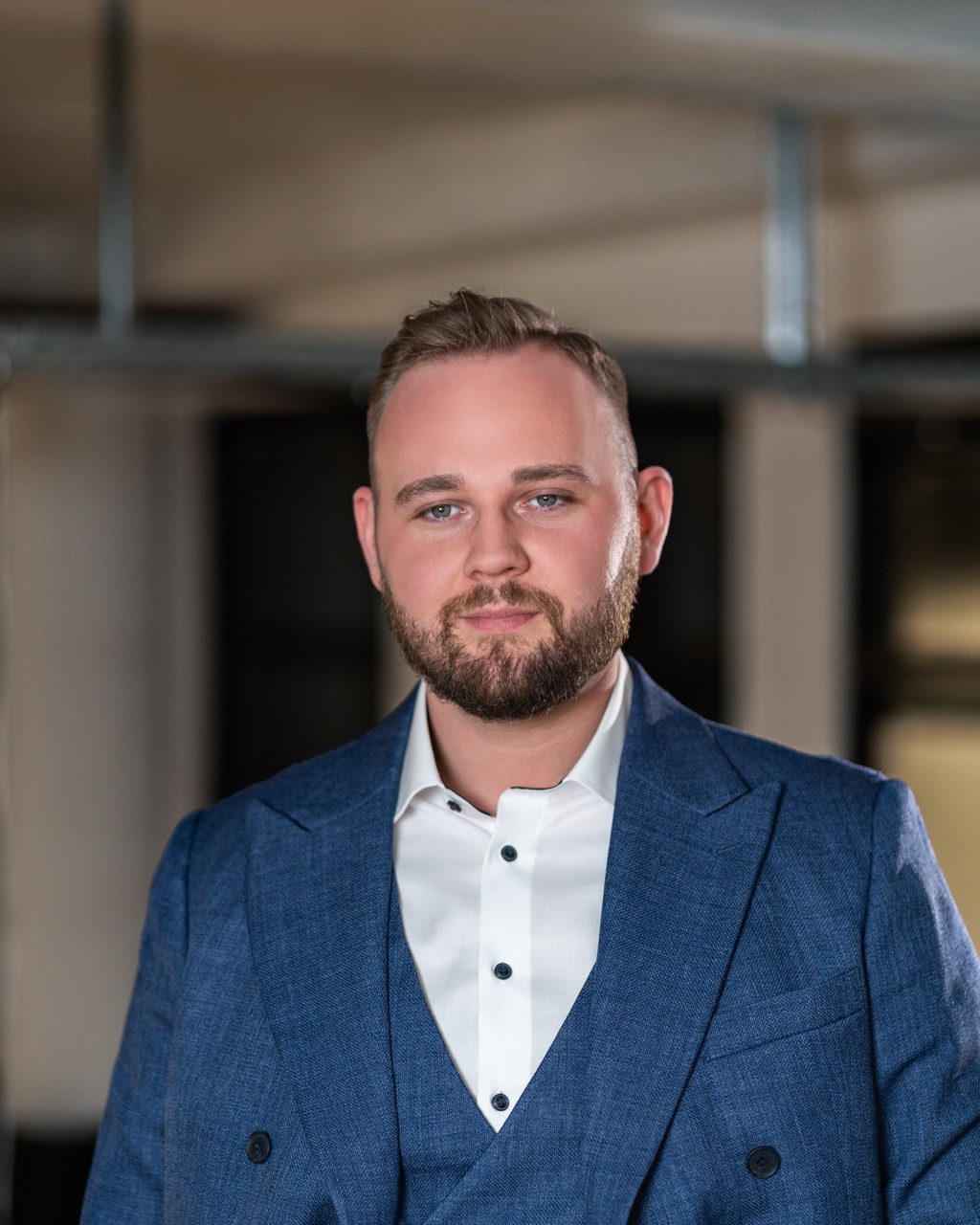 Groß (ONE05045).jpeg