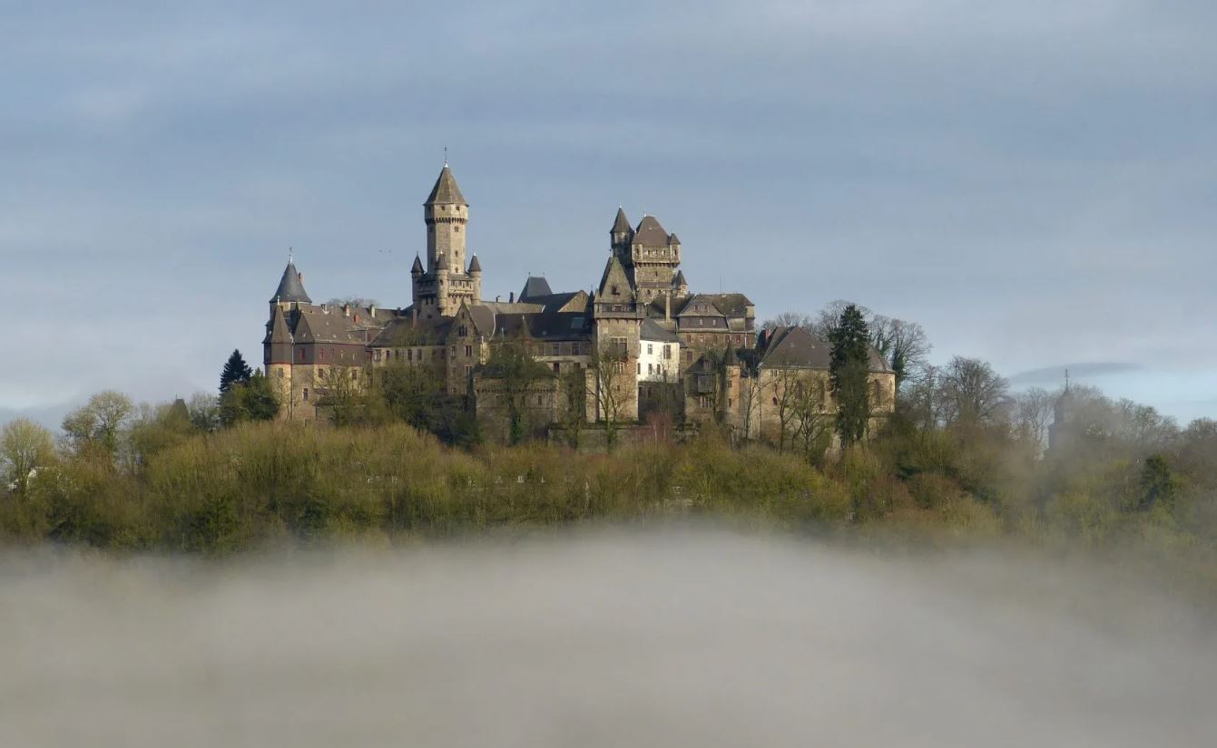 Burgen in Deutschland: Schloss Braunfels