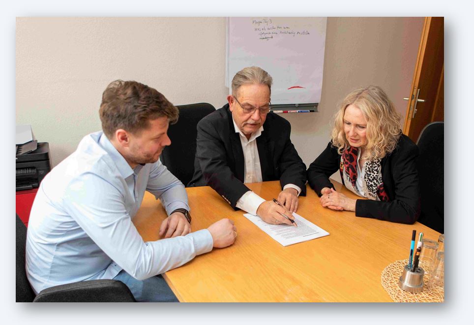 Beratung mit Schatten.JPG