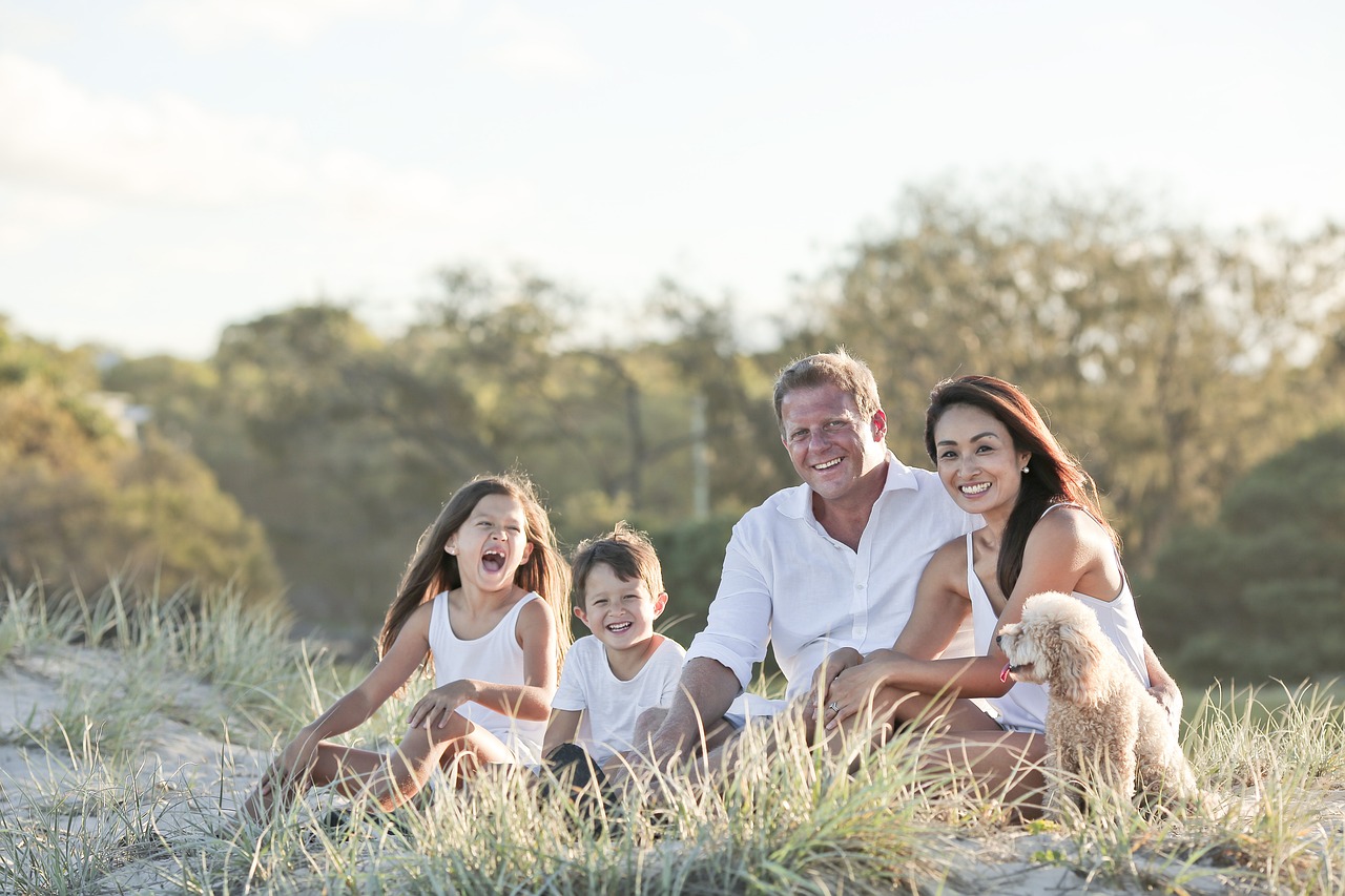 family-6475821_1280.jpg