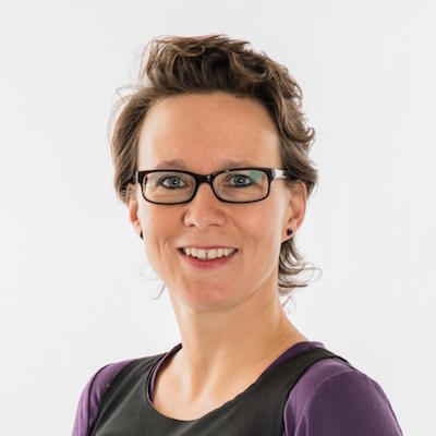 Sara400x400.jpg