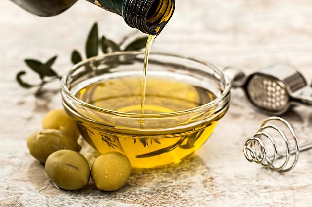 Darf man Olivenöl erhitzen? Welches Öl zu welchem Zweck?
