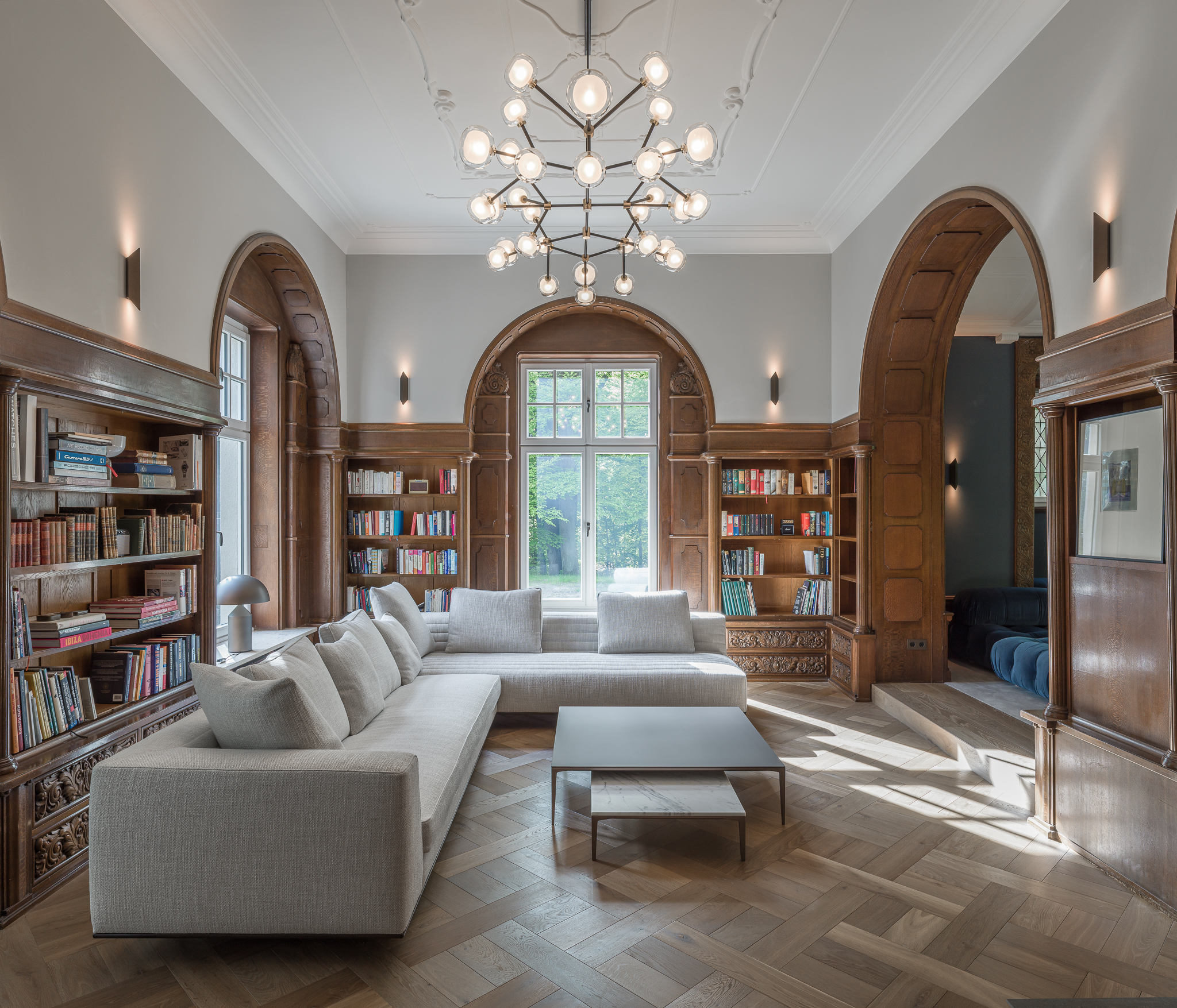 Sebastian_Glombik_Herrenhaus_T_01.jpg