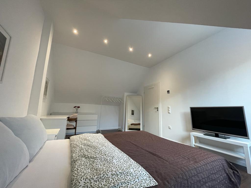 1. Schlafzimmer