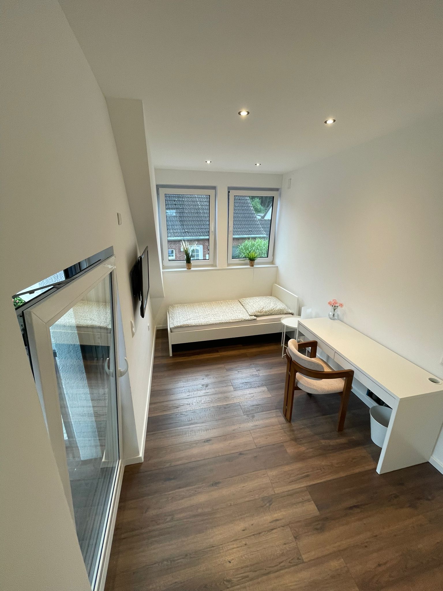 2. Schlafzimmer