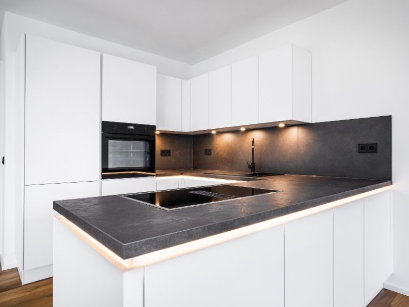 K&L Projektentwicklung Ausstattung.jpg