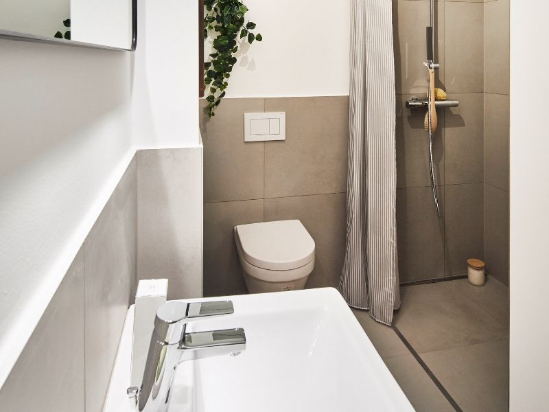 Aquincum R8 Nürnberg Ausstattung.jpg