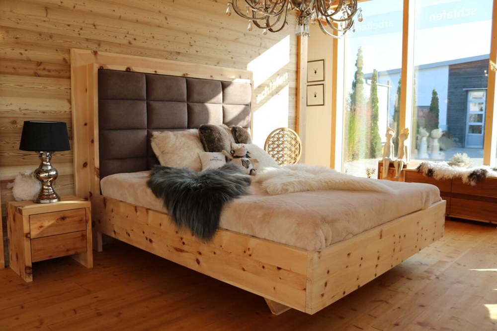 Zirbenholzbett Modell Nürnberg Schwebebett-1b9d689a 1000 Pixel.jpg